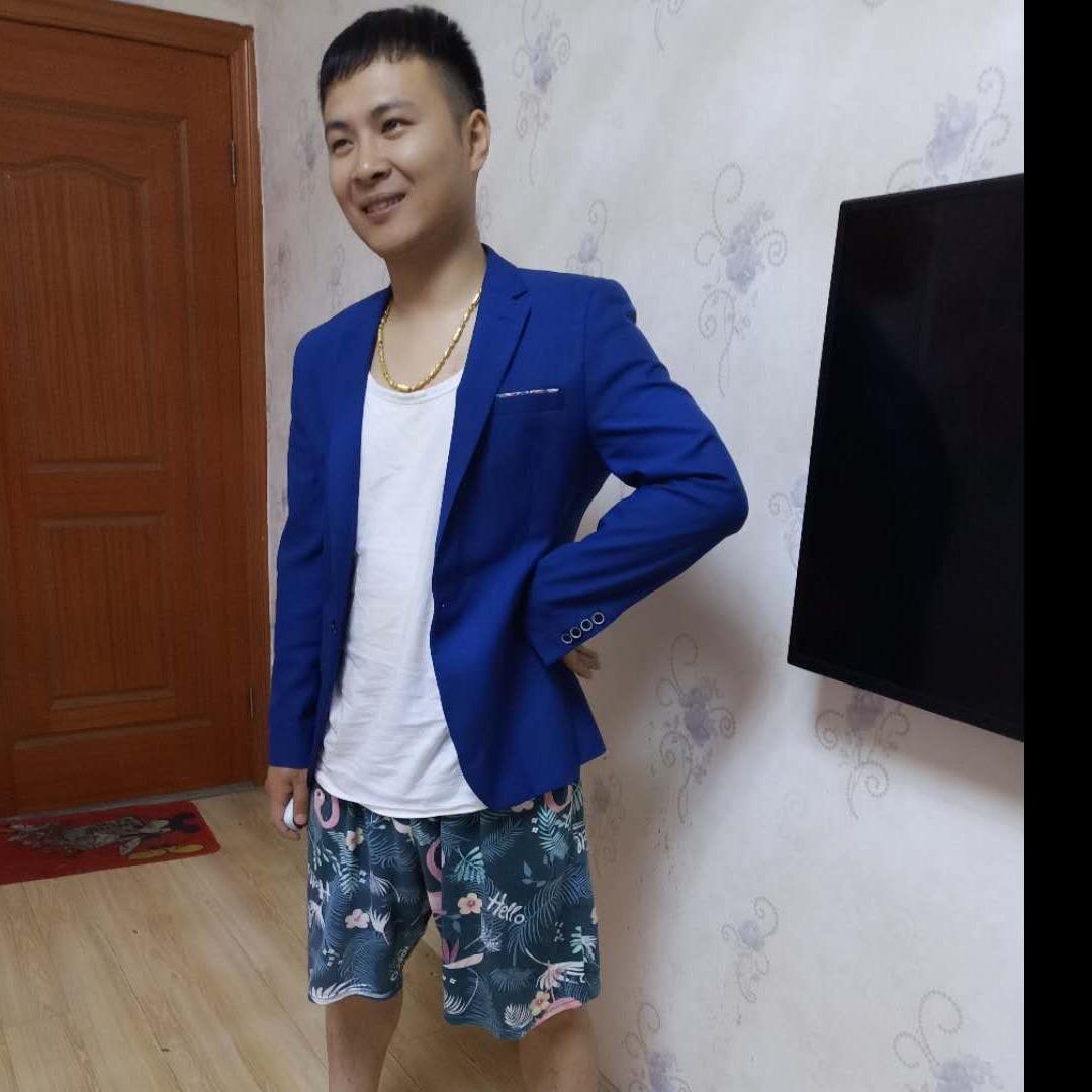 阿宅大大