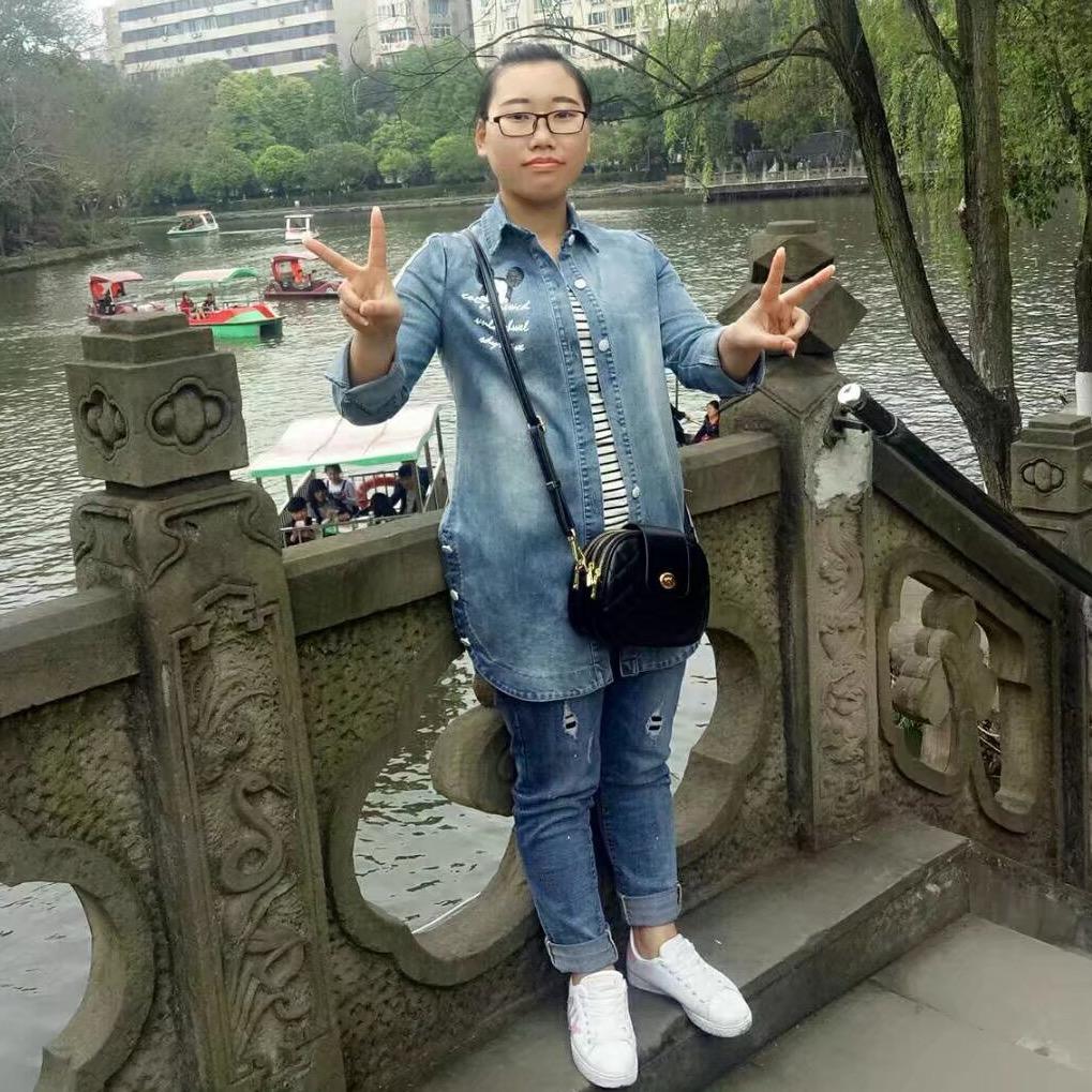 沫沫在努力