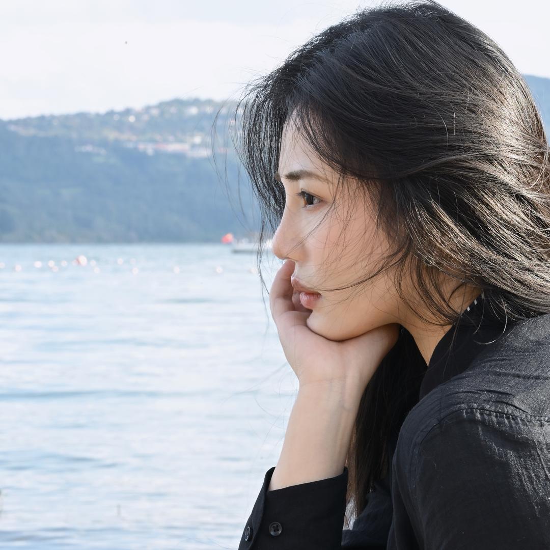 年年有余女士🗽