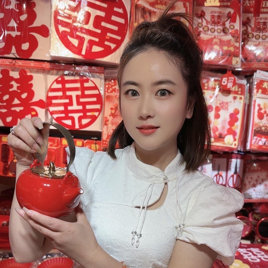 曲靖市笑笑喜庆陈婷