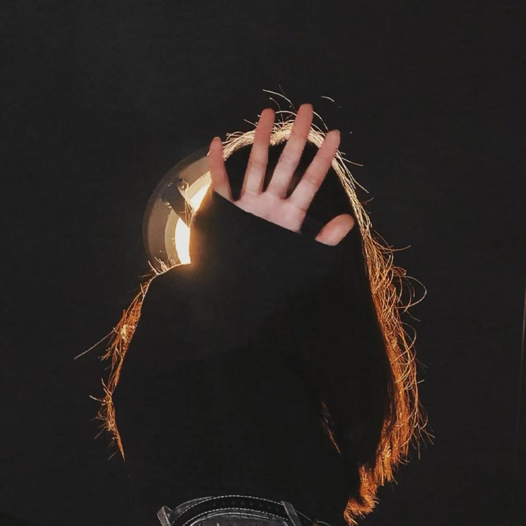 ♡.时光不语♡)