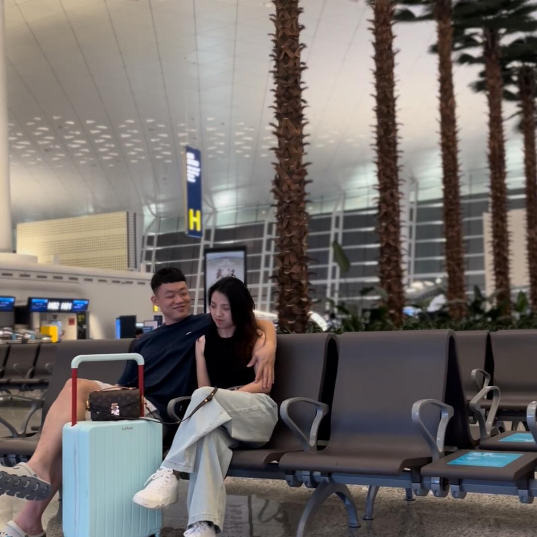 卖床垫的小哥哥🌈