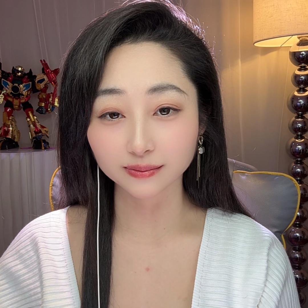 小琪姐姐（养分中，乖别闹）