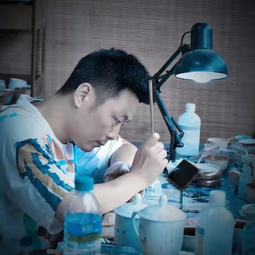 初寅陶瓷-程毅的多彩世界