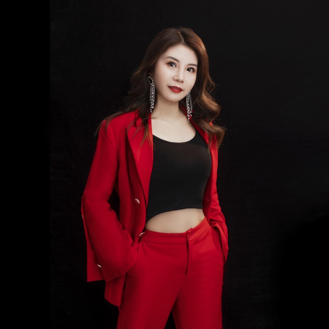 ꧁༺Nini༻꧂ （橱窗有好物）