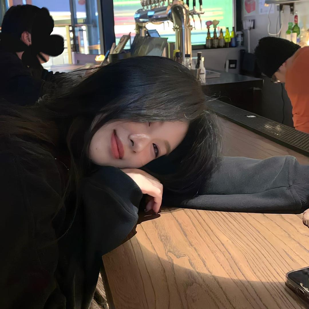 思^
