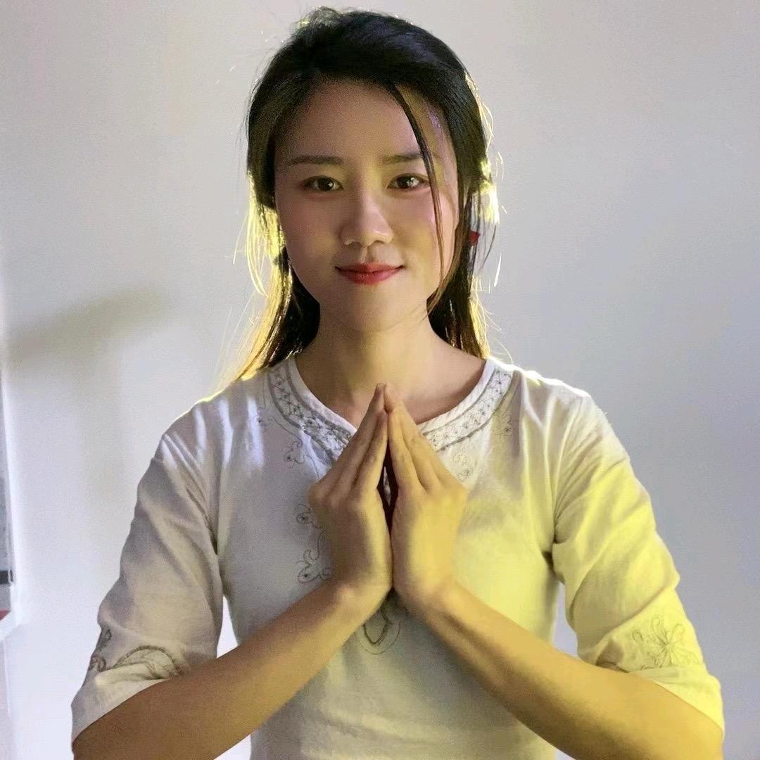苗苗🌻