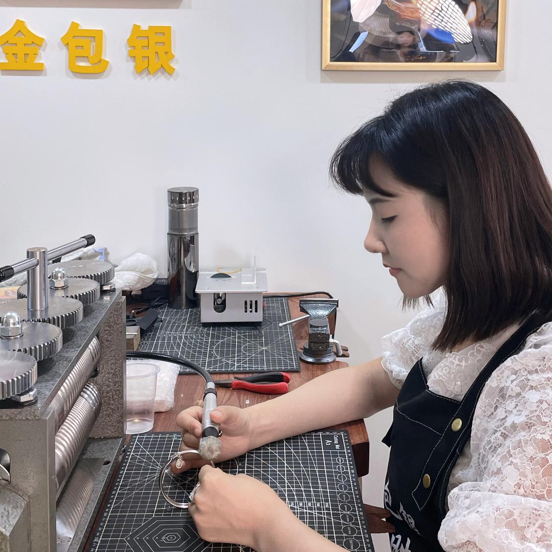 重庆金包银李姐姐