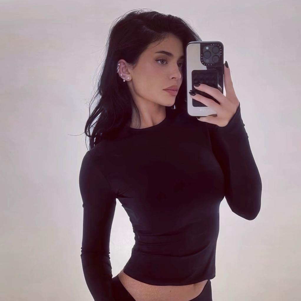 7.🫐