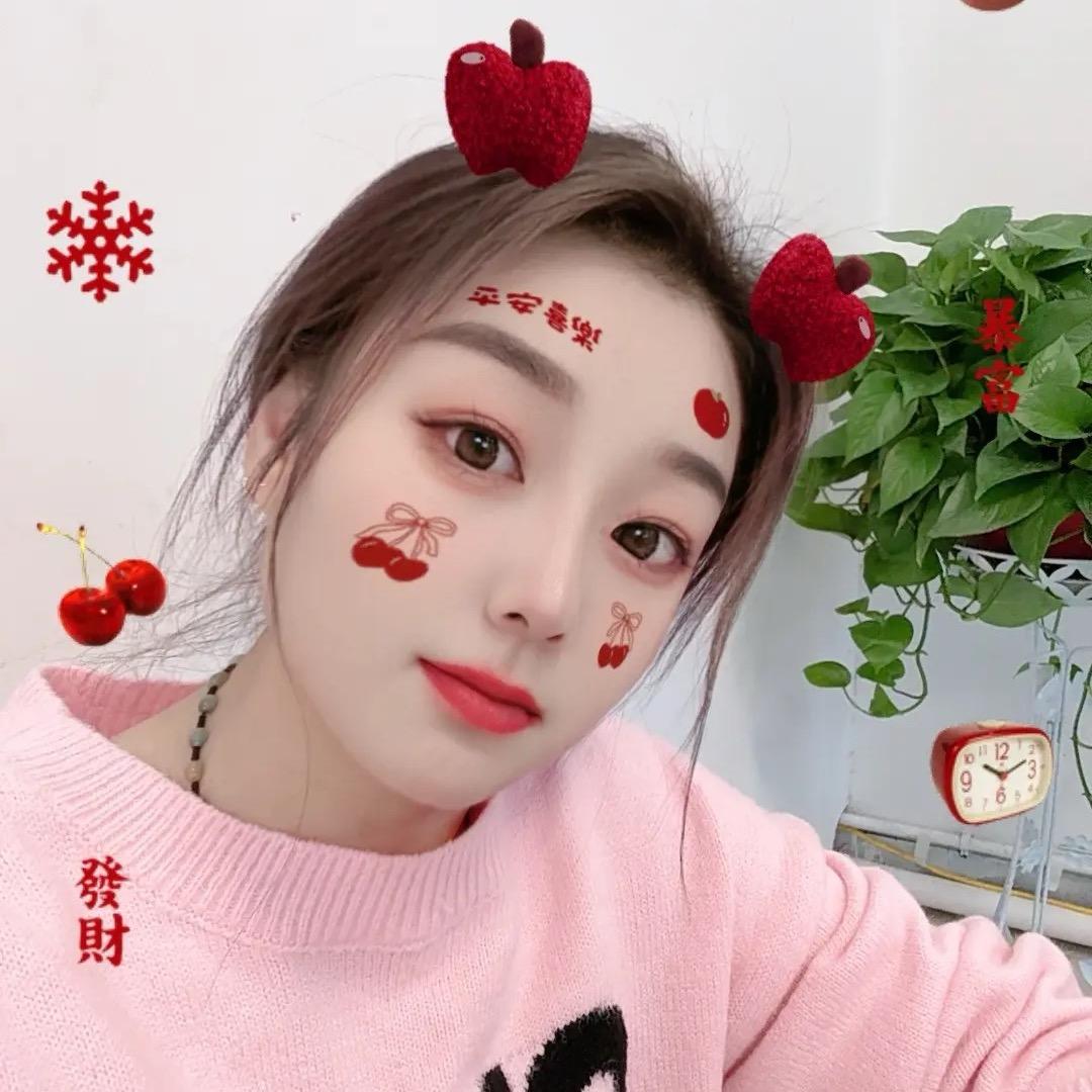小嘴^v^冰凉