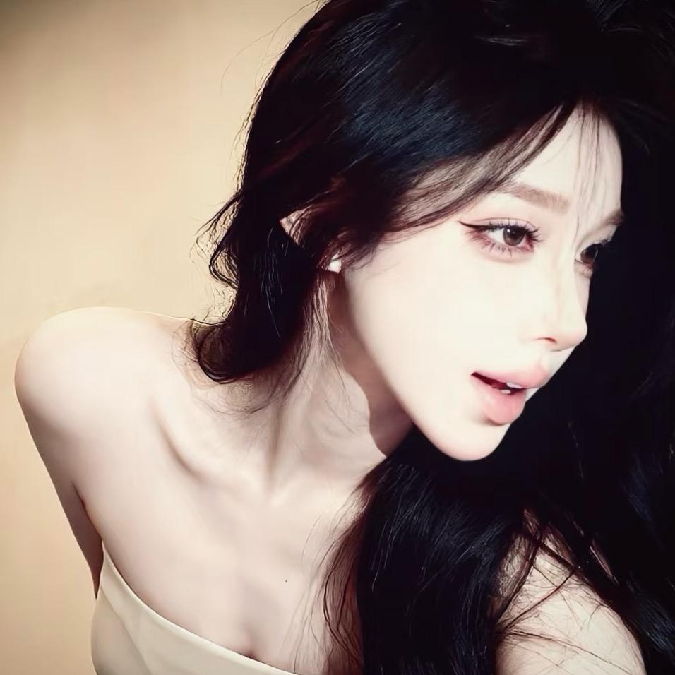 年糕(˶‾᷄ ⁻̫ ‾᷅˵)