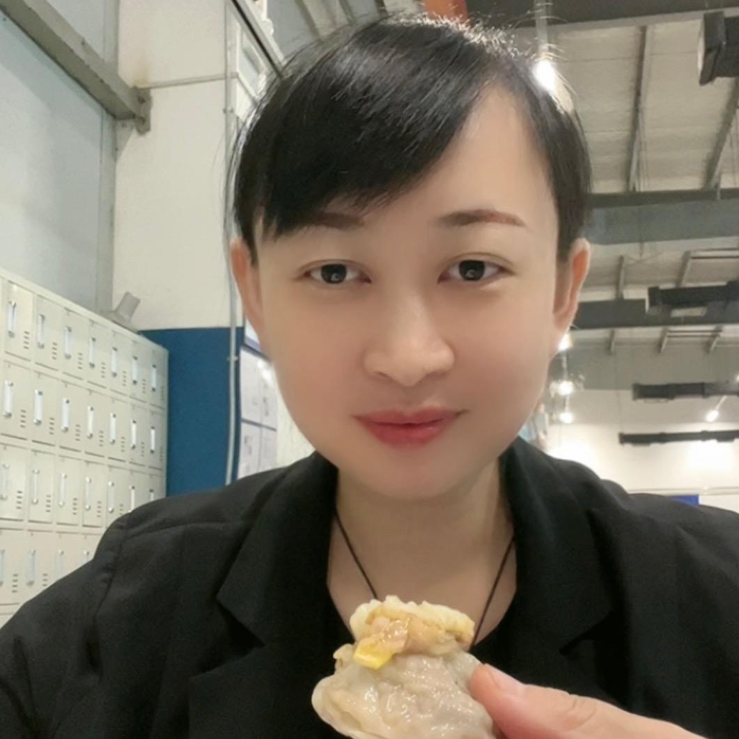 莫雨萱爱美食
