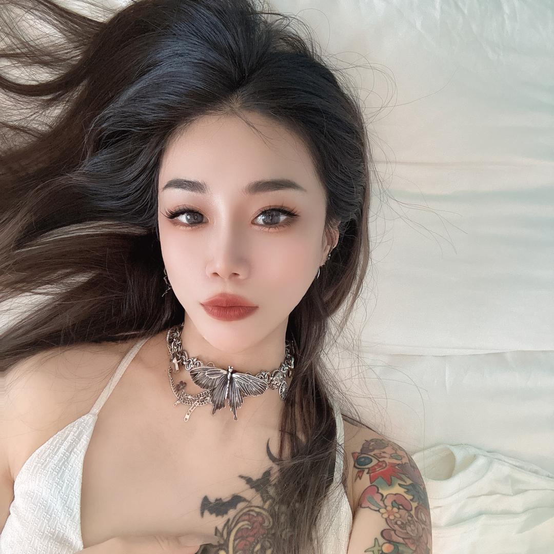 麦小麦.