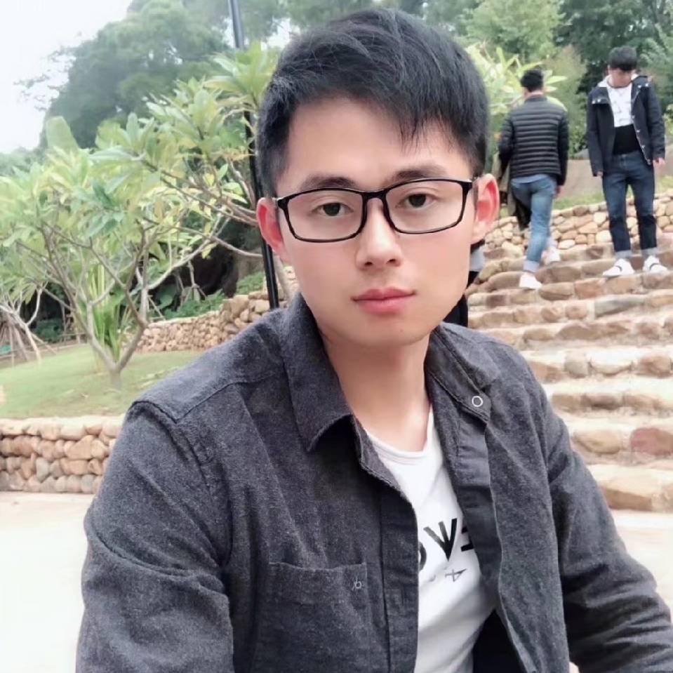 90后返乡大学生