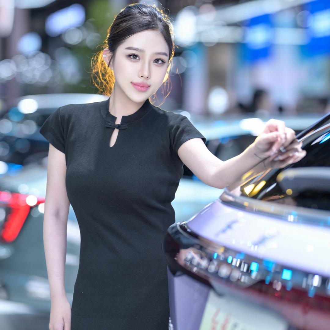 一汽汽车御鉴官-闫言