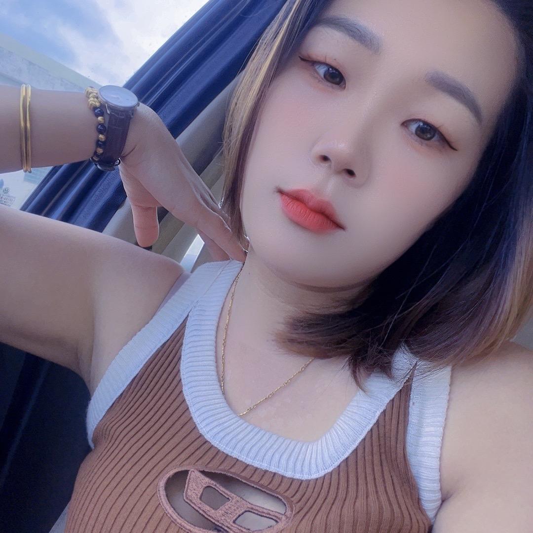 英利诚信二手车，小周周