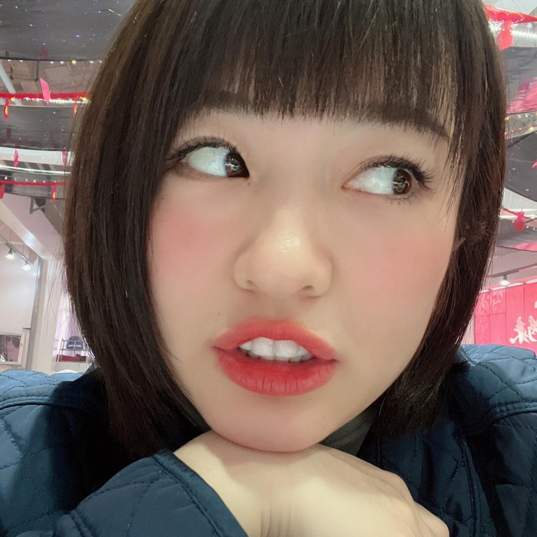 草莓🍓本莓