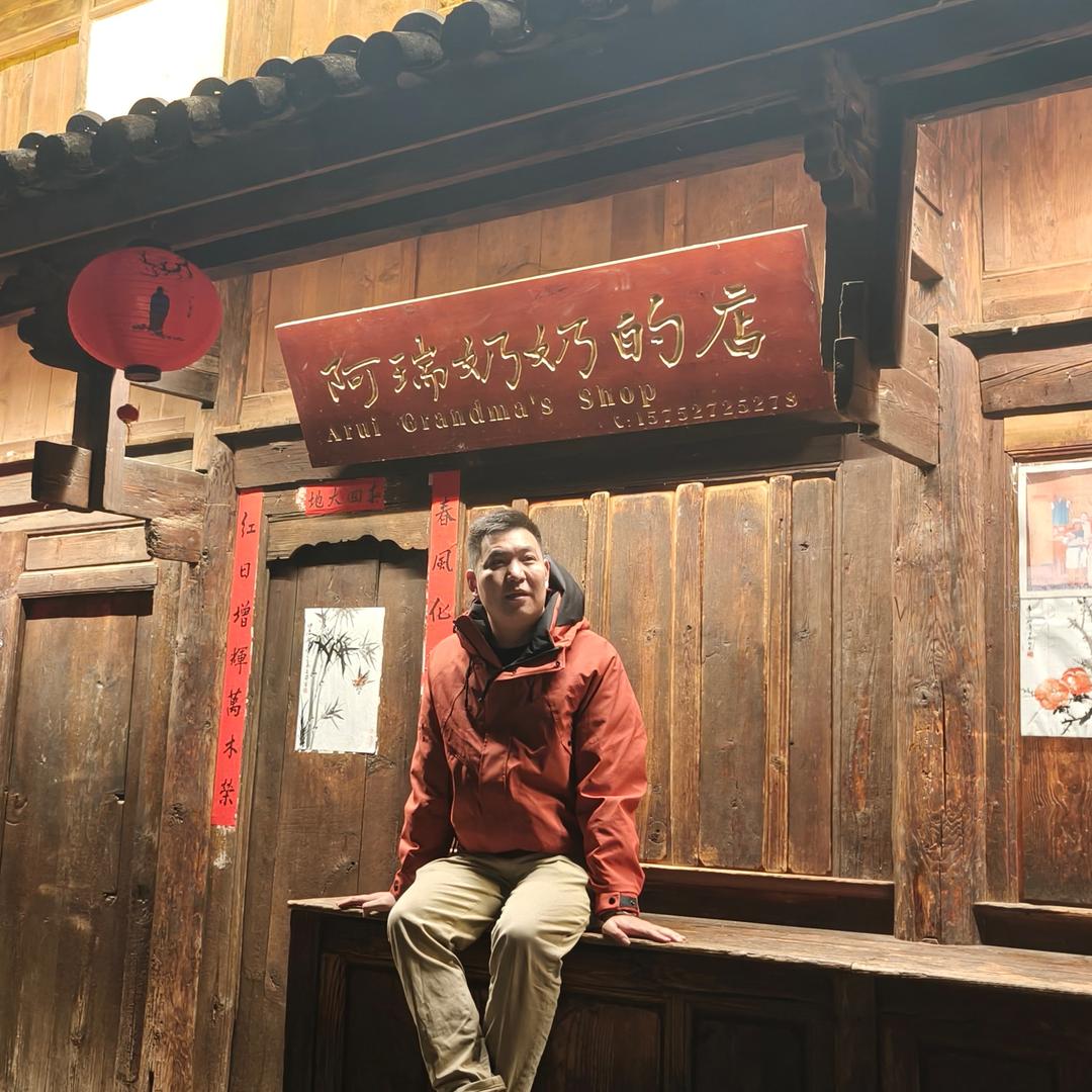 熊🐻大.