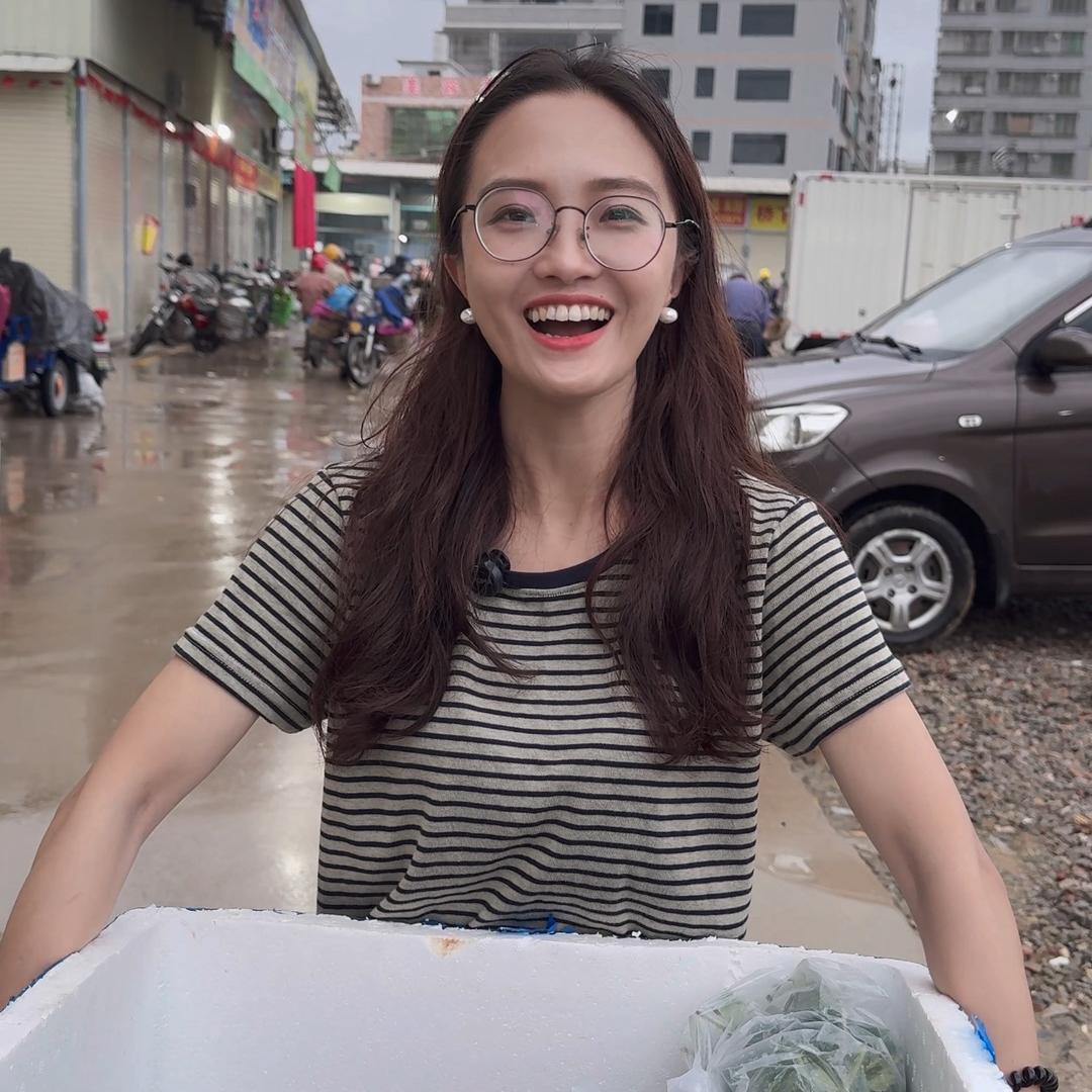 阿萍来了