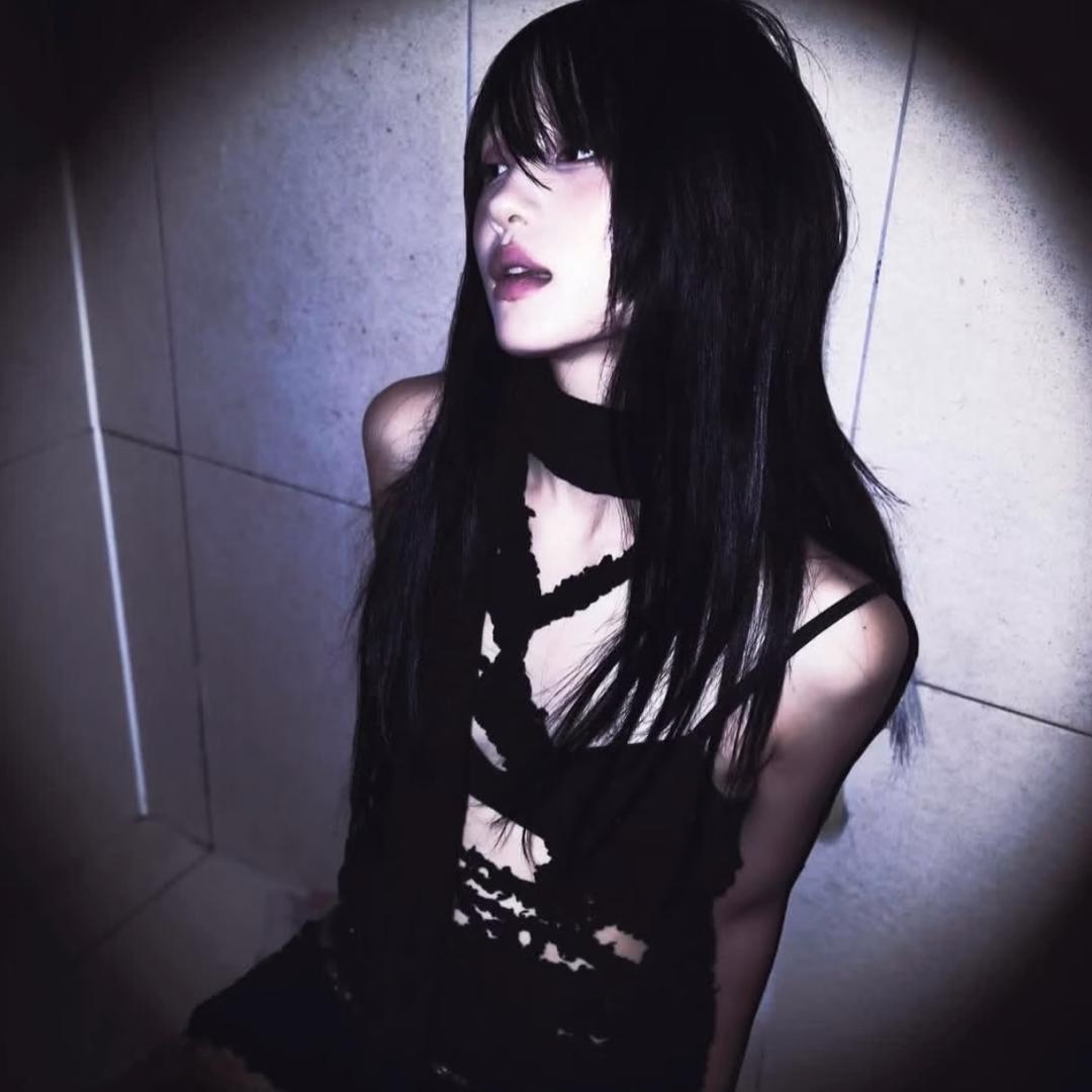 做s低温蜡用完后偷用热熔胶被m告到派出所