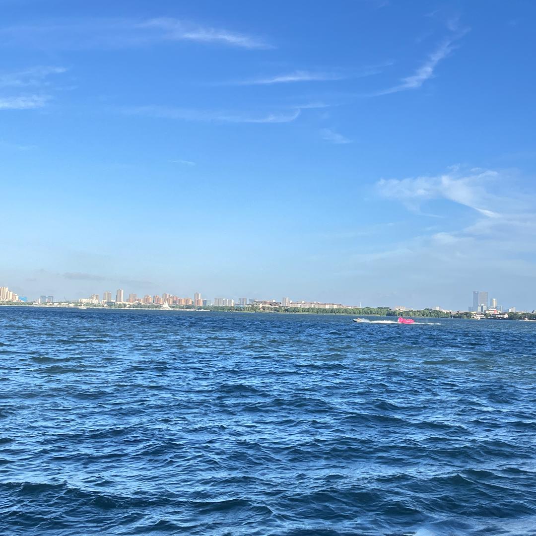 ᥫᩣ     ᥫᩣ ✨**✨