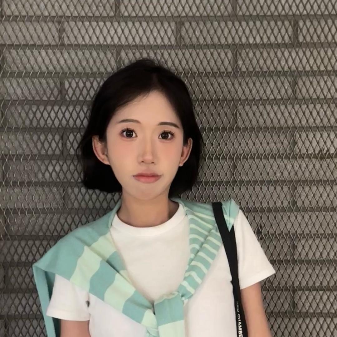 是睫毛雅雅