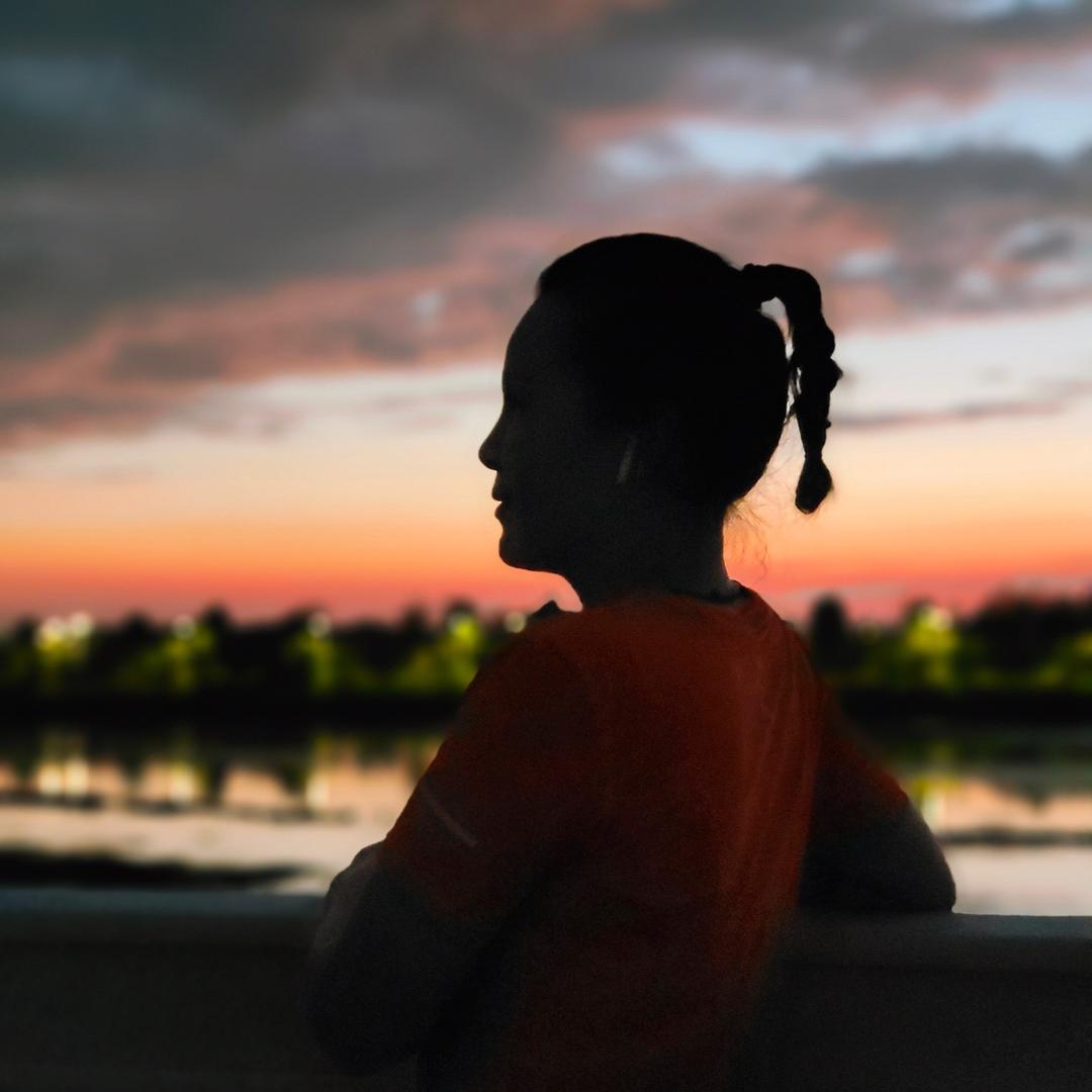 爱霞（棠溪商城东楼9号）《千衣社》