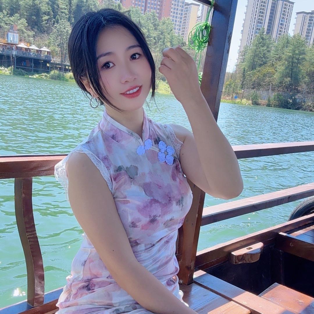 小伊伊（师傅云南五妹）