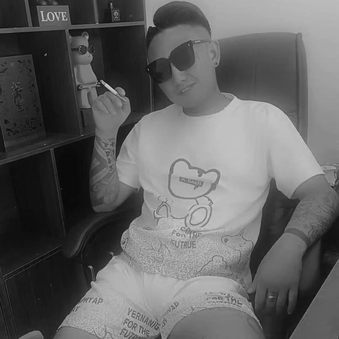 এ耿某人དྷ༗《寄卖行》