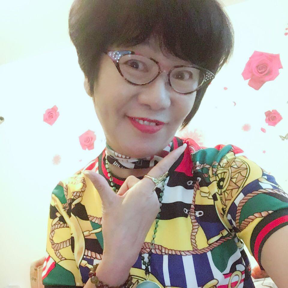 周姐爱香水🌹（支持正能量）