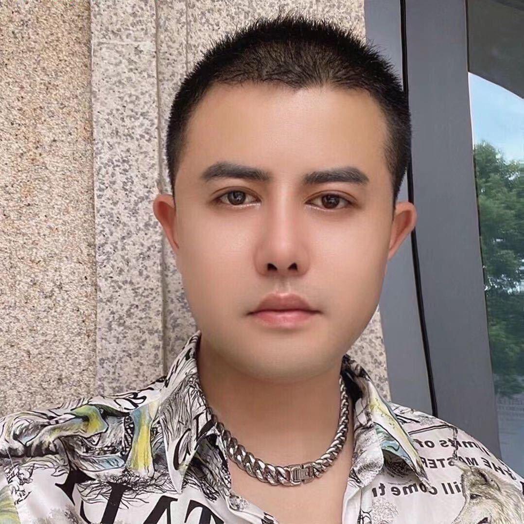 就是美创始人-雷阳