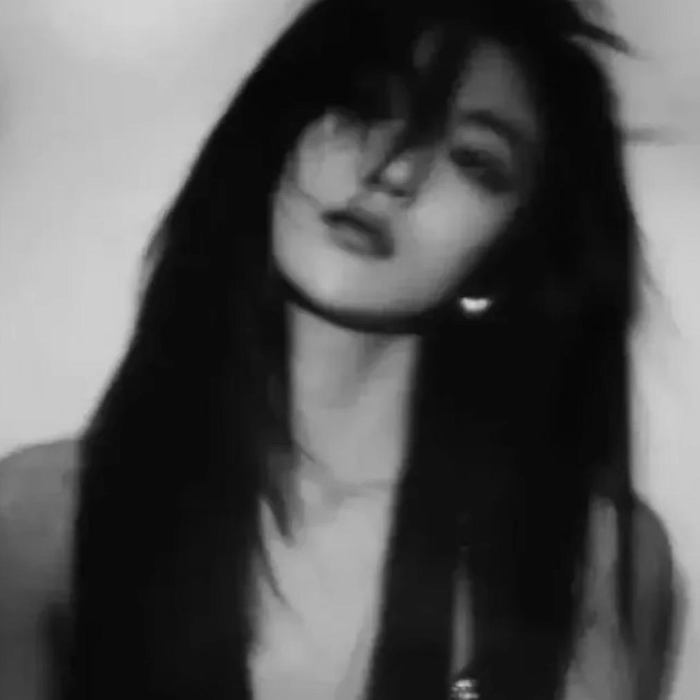 李ℒ𝒾 ᥫᩣ 💋