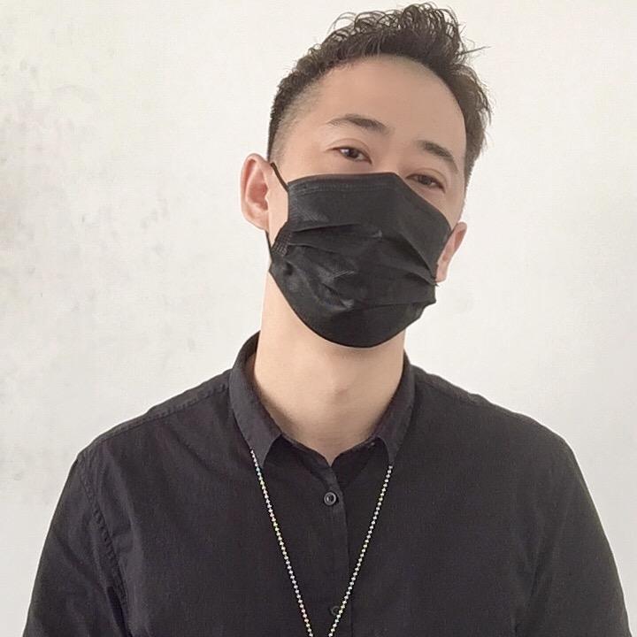 名媛学校谢龙老师