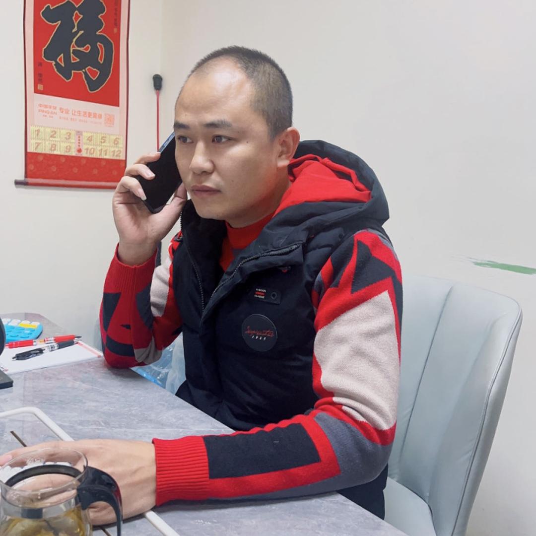 太原瓷砖光头哥