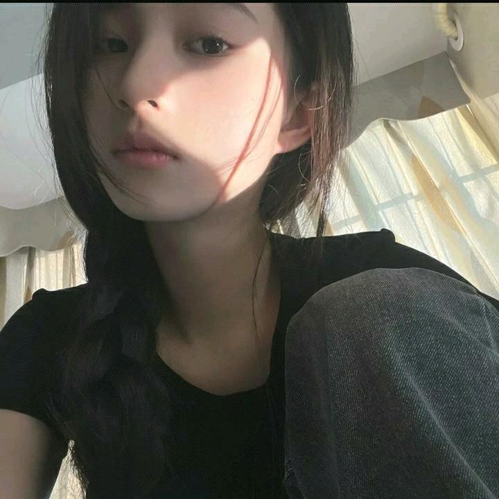 枝枝桃桃