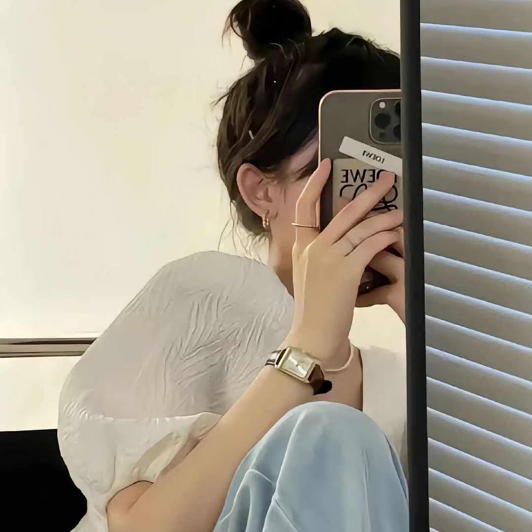 M·姗姗来迟🍒
