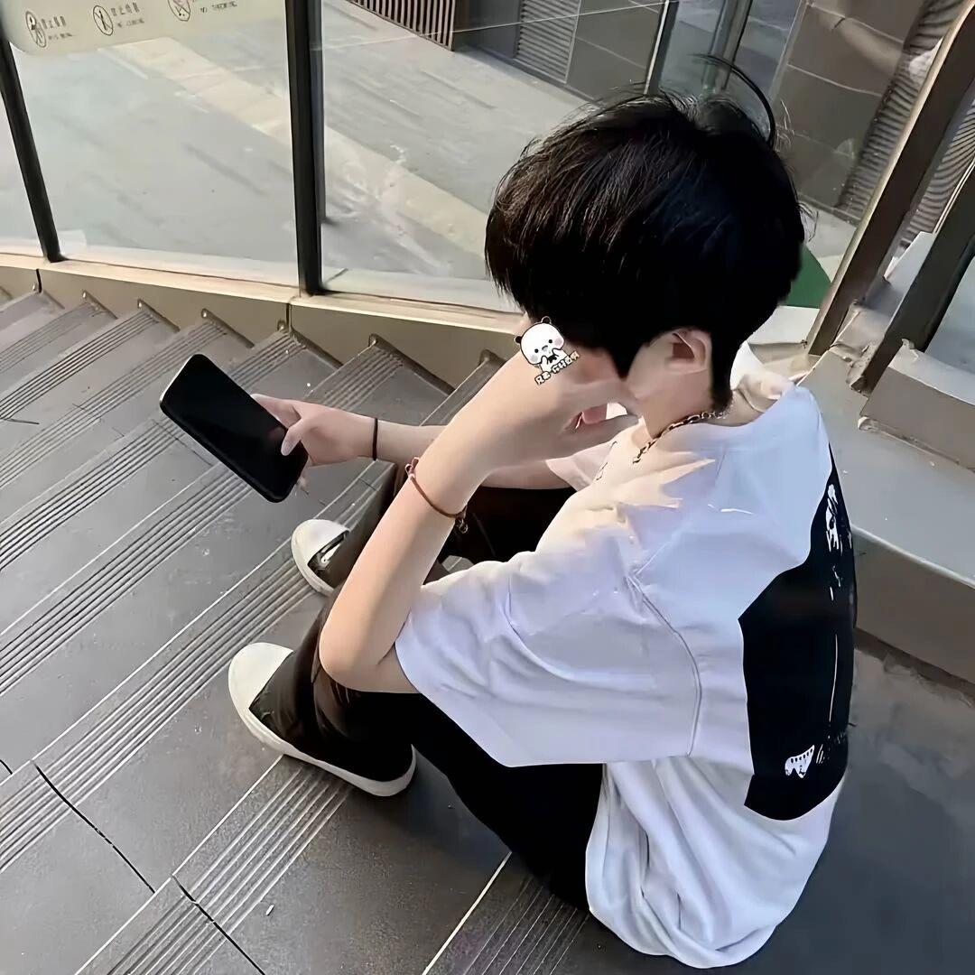 凌晨点分