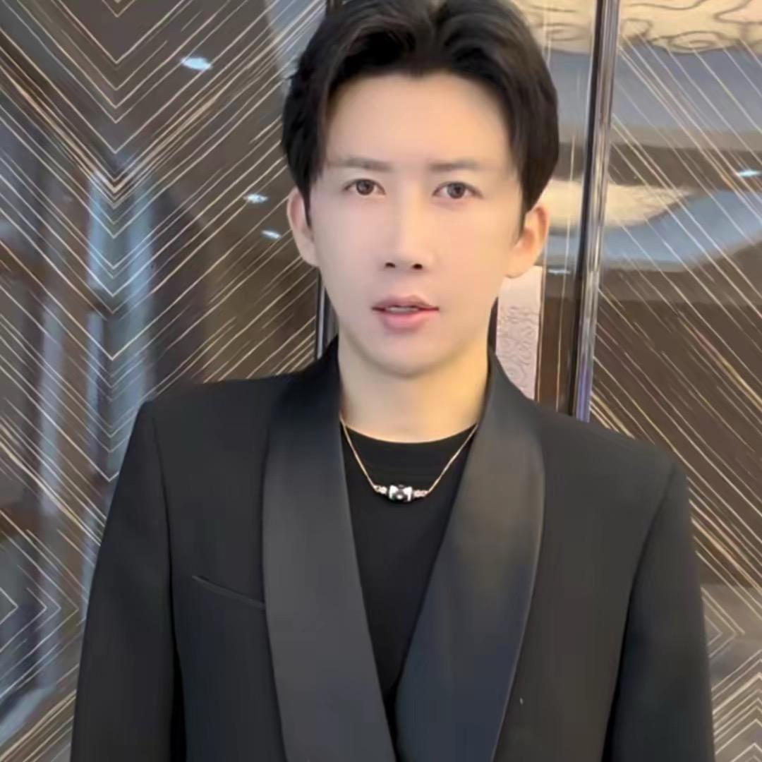 小明老师六