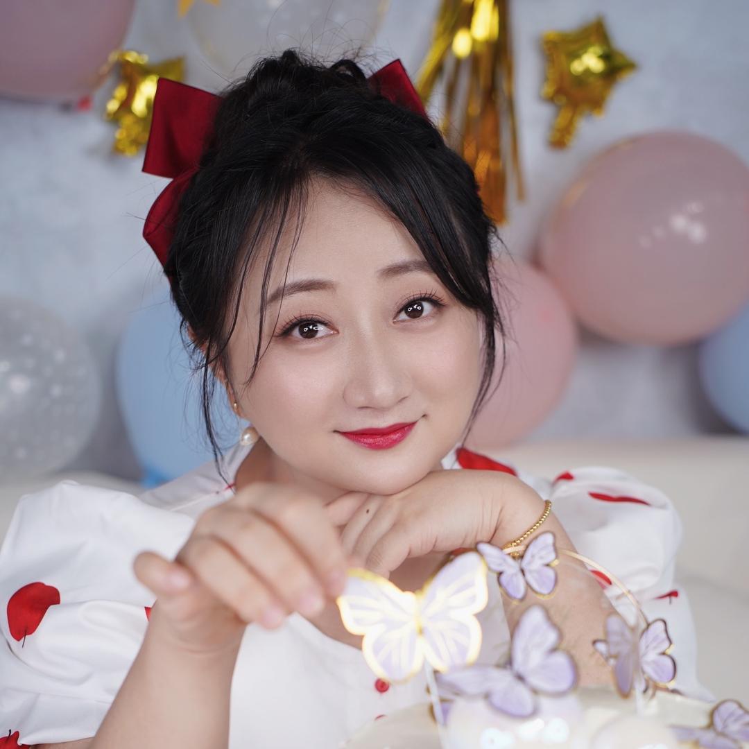 臧洪娜