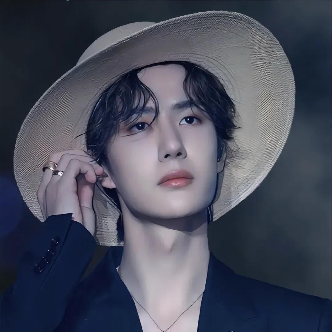 ゞ漠·小妖༣ྀ