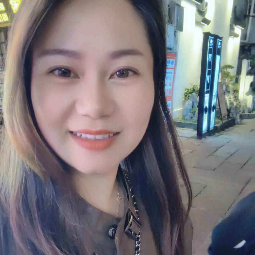 小辉辉