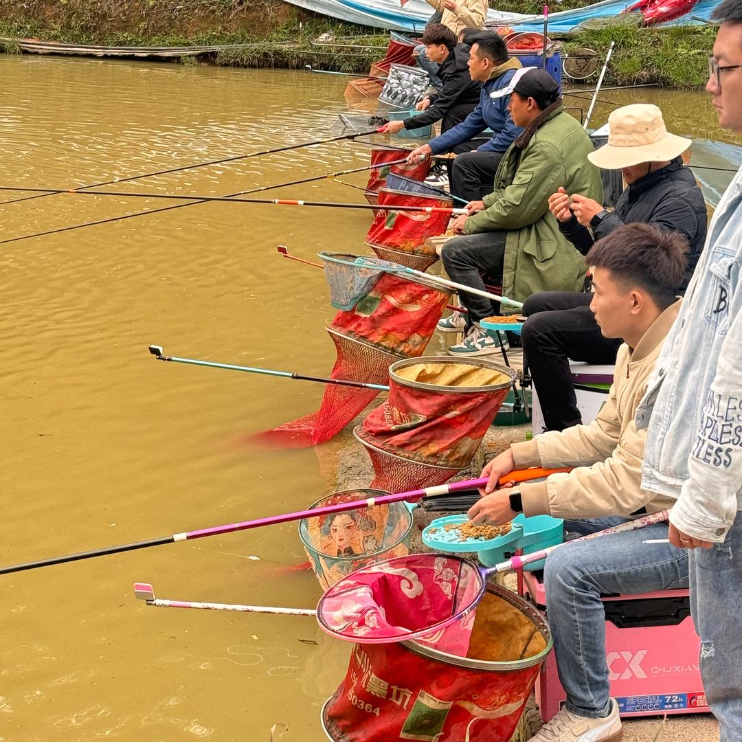 习水小木钓鱼场黑坑