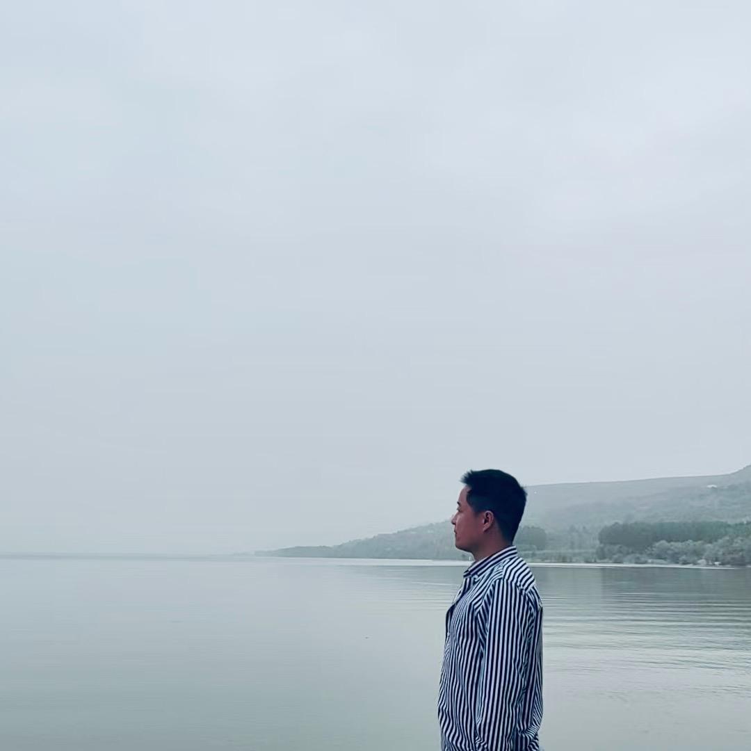 刘工-专注家具生活