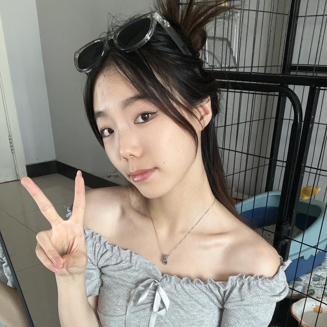 衣服一堆堆👜