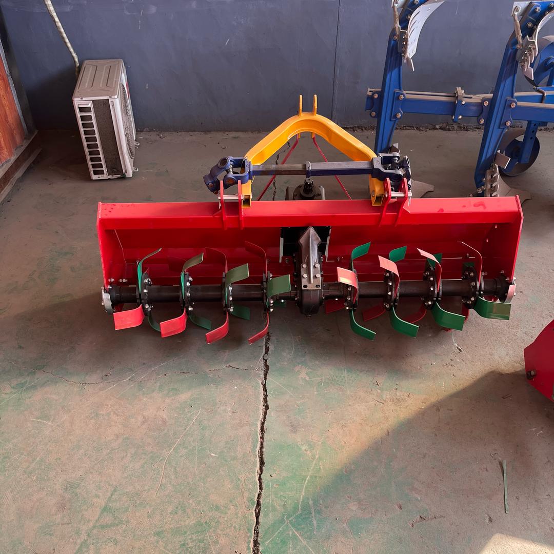 沃清机械旋耕机