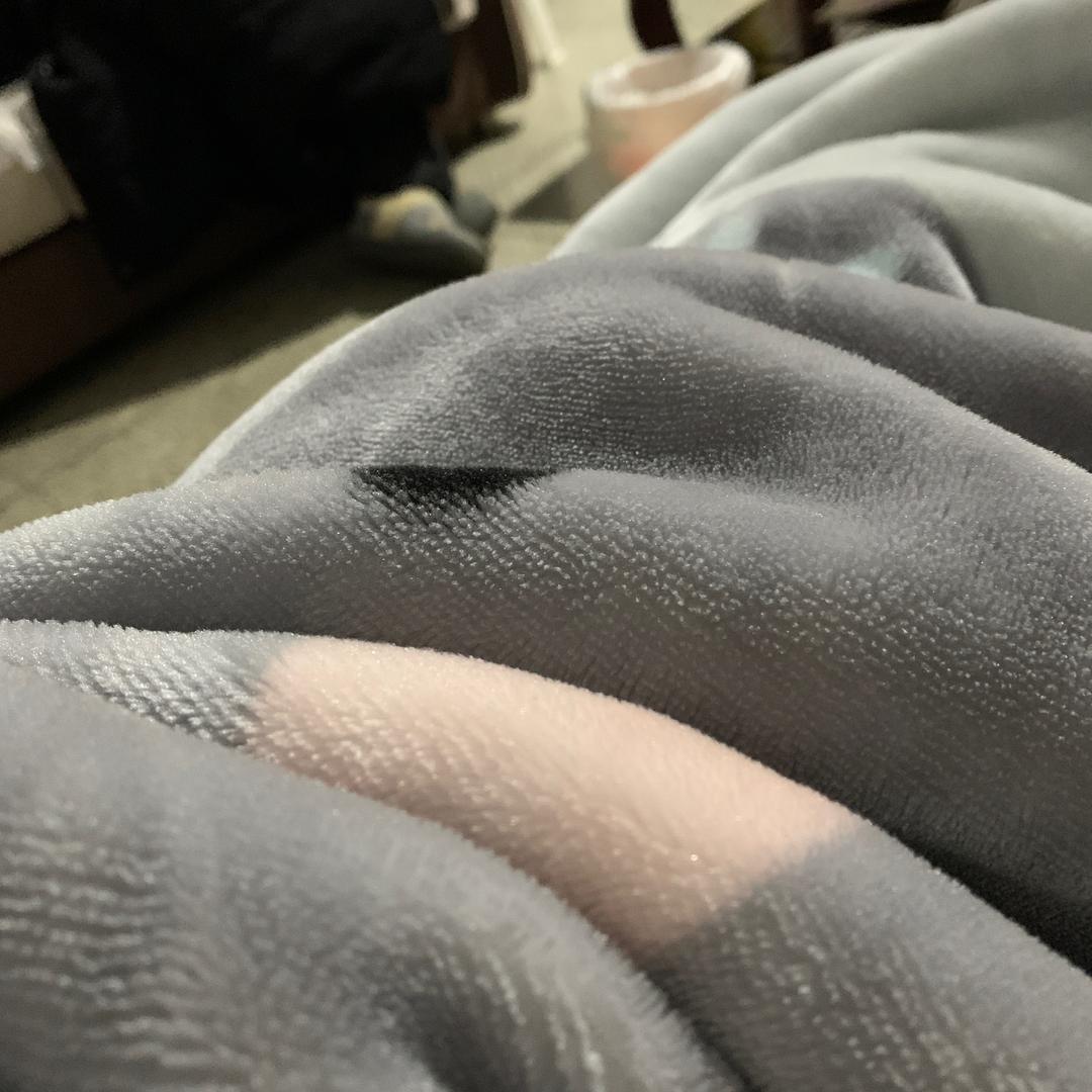 胡建英