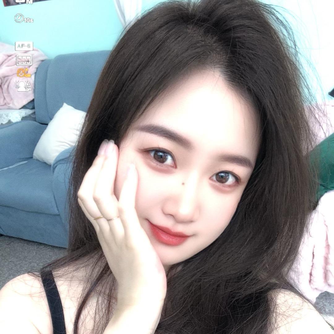 小莹子美甲美睫