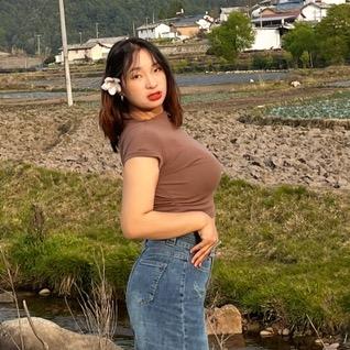 -艳艳岁.