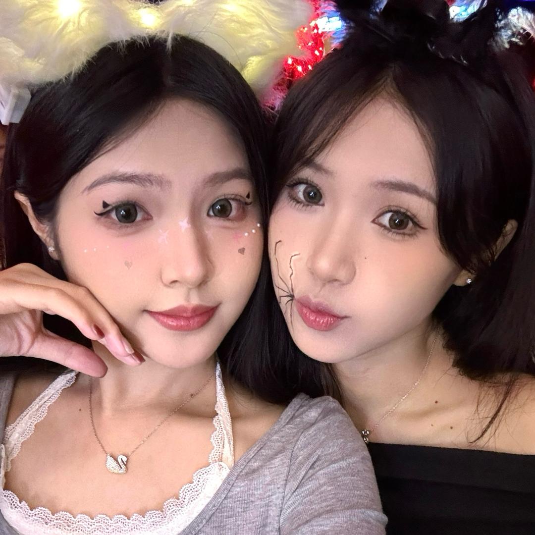 鬼鬼辣妹子