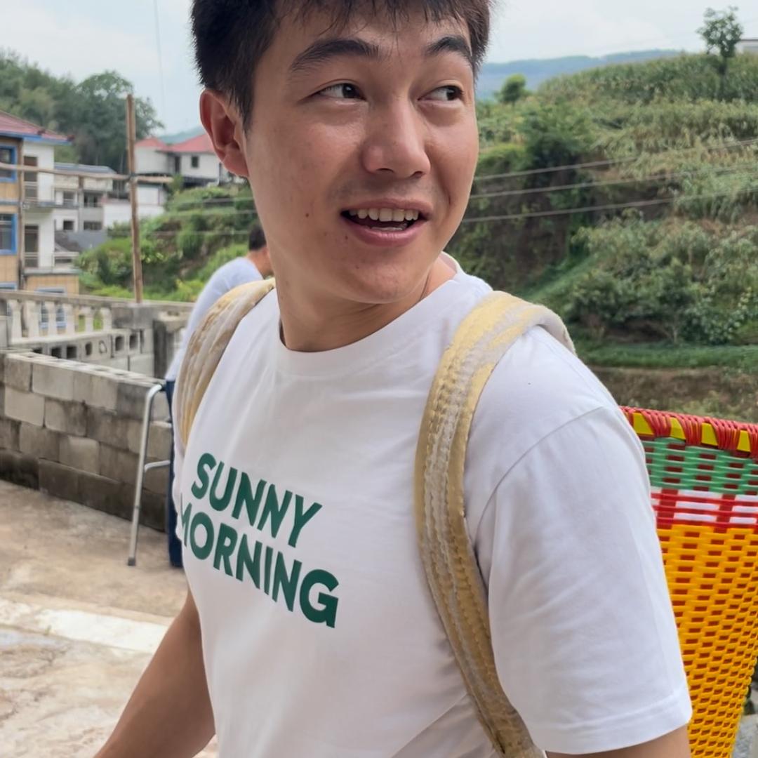 张有志的吉他工厂
